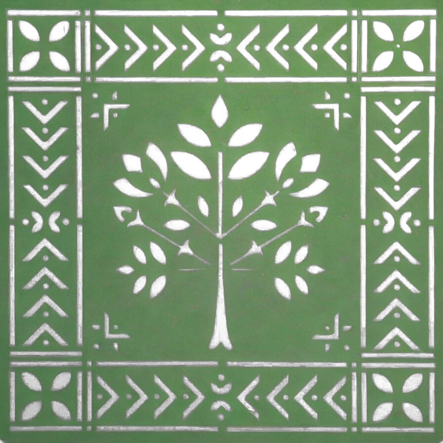 "Tree House" στένσιλ 30x30cm- Chalk Of The Town® Stencils Collection