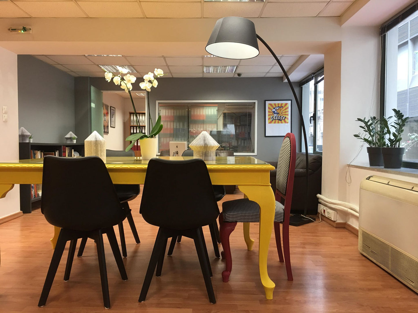 New York Cab - Χρώμα Κιμωλίας | Chalk Of The Town® Paint - Chalk Of The Town® 