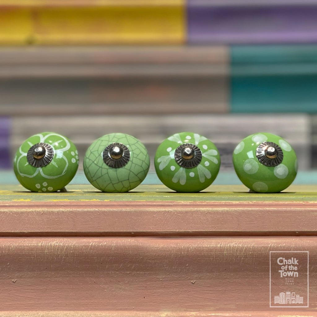 Κεραμικά πόμολα από πορσελάνη, Πράσινα με Λευκά μοτίβα - από τη Συλλογή Chalk Of The Town - Vintage Πόμολα