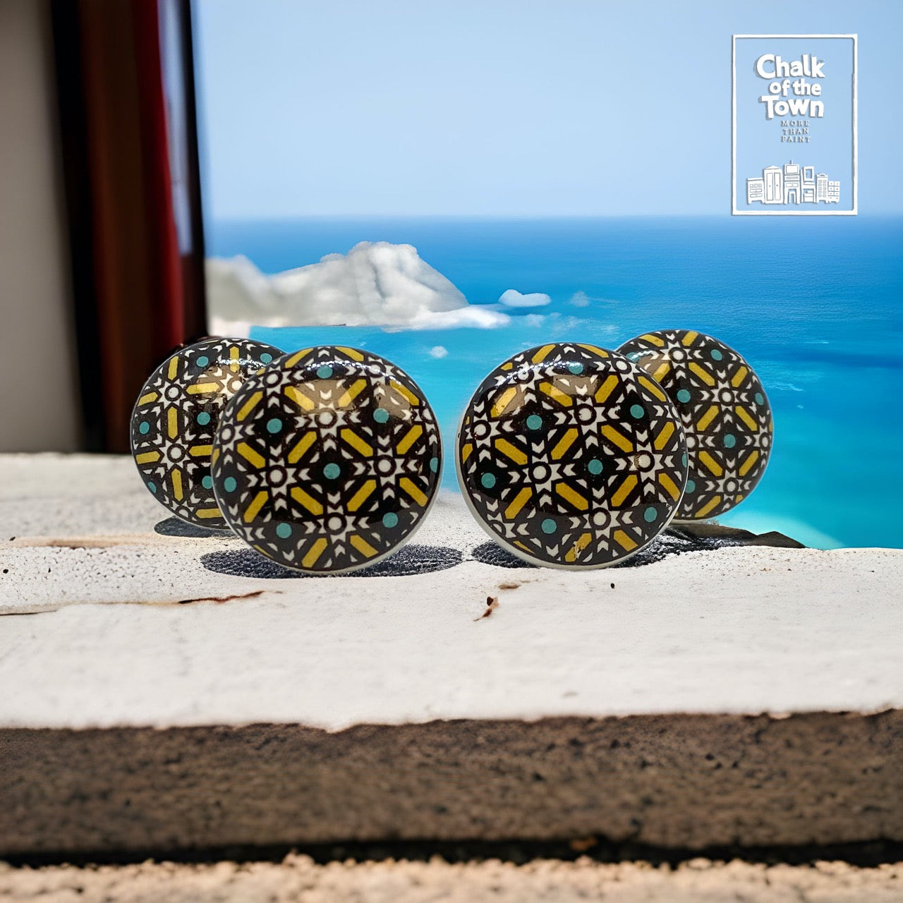 Tunis_Chalk Of The Town_Vintage_Knobs_