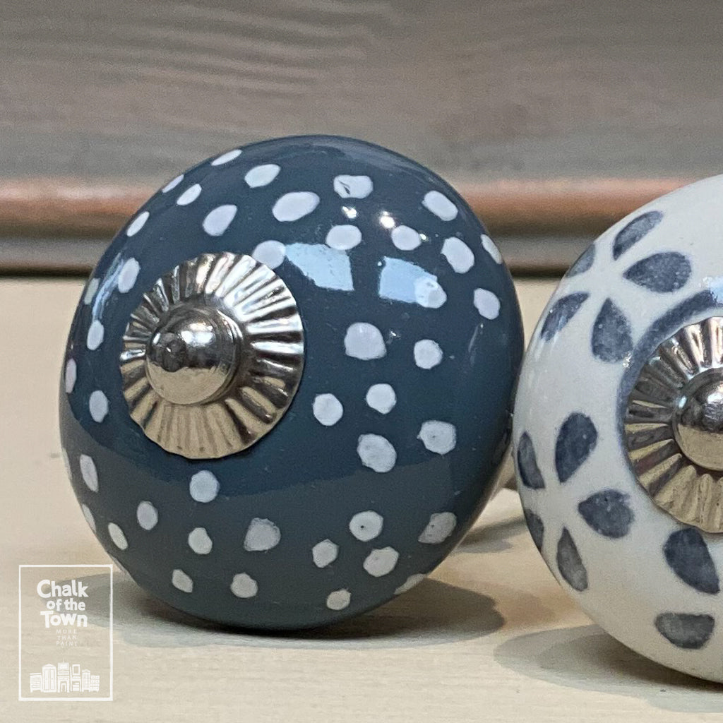 Σετ από 4 Vintage Κεραμικά Πόμολα |Γκρι - Λευκό | Grey - White  | Vintage knobs (set of 4) - Chalk Of The Town® 